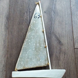 Wooden Boat decor